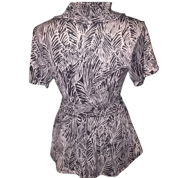 Floral Black White V-Neck Cinched Waist Retro Pinup Rockabilly Blouse S - Picture 2 of 3